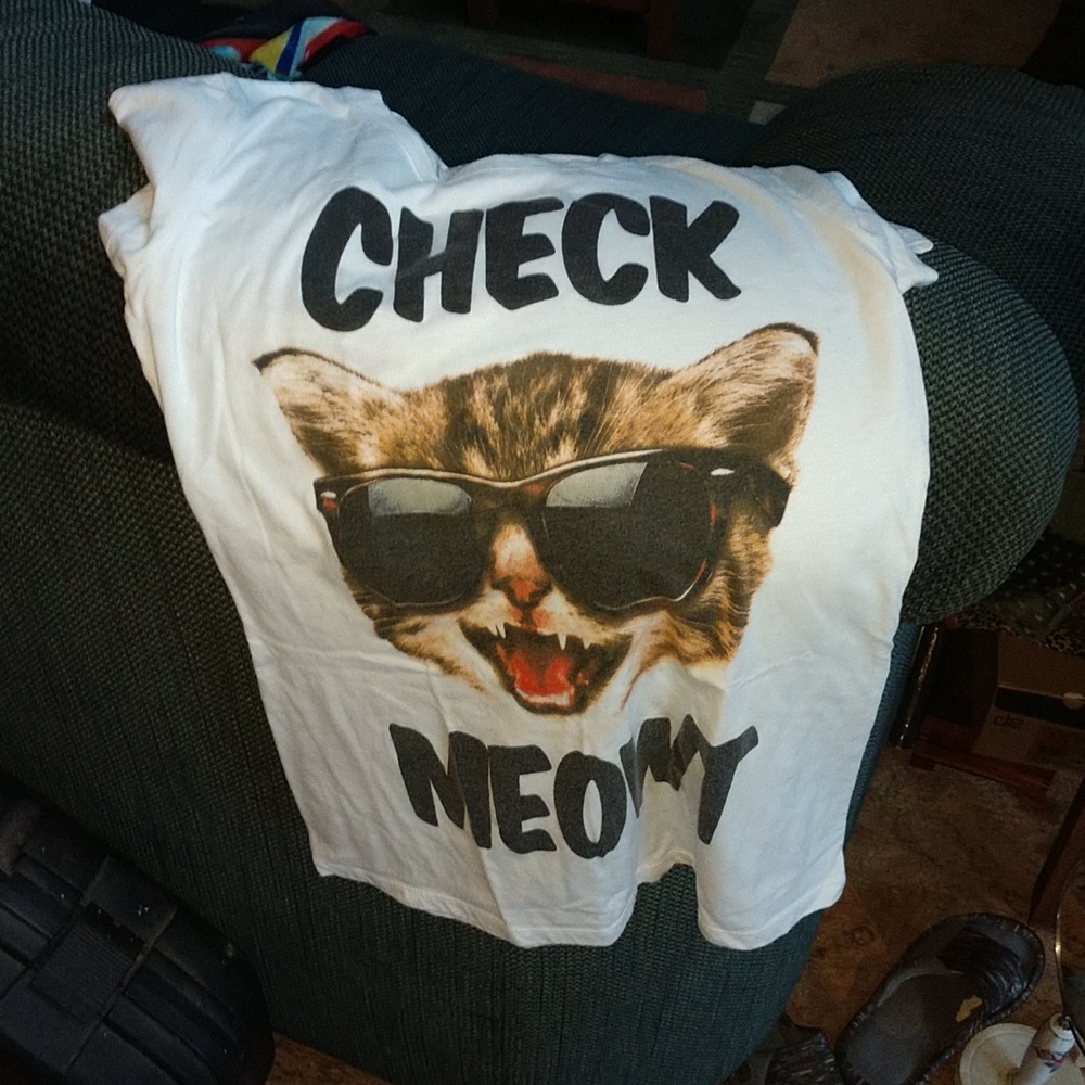 Cat Check Meowt Graphic Tee Medium